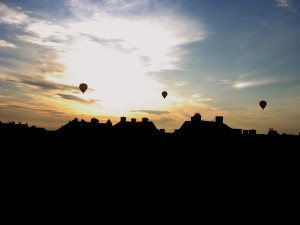 hot air balloons over Södermalm