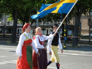 traditonal swedish costumes